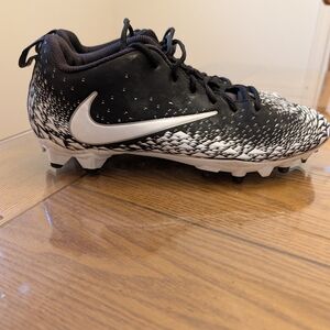 Nike Vapor Varsity Low TD Cleat Blk/Wht Men’s Sz 10.5